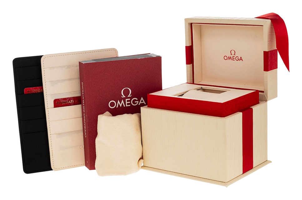 Omega Speedmaster Dark Side of the Moon 311.63.44.51.99.001 Image 5